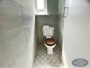 Photo 25- click for photo gallery